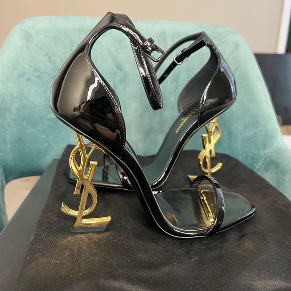 SOLD | BNIB YVES SAINT LAURENT HEELS - Picture 2 of 4